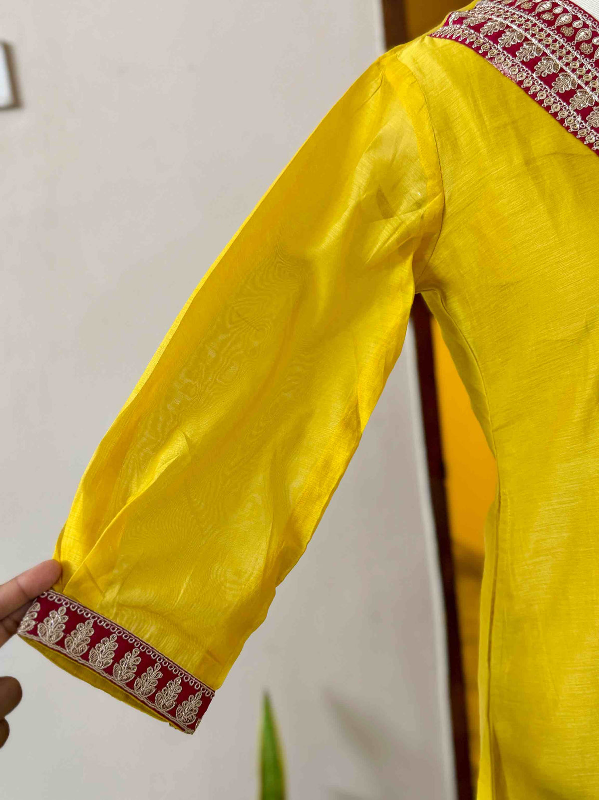 Mustard Chanderi Set with Floral Shawl - D10